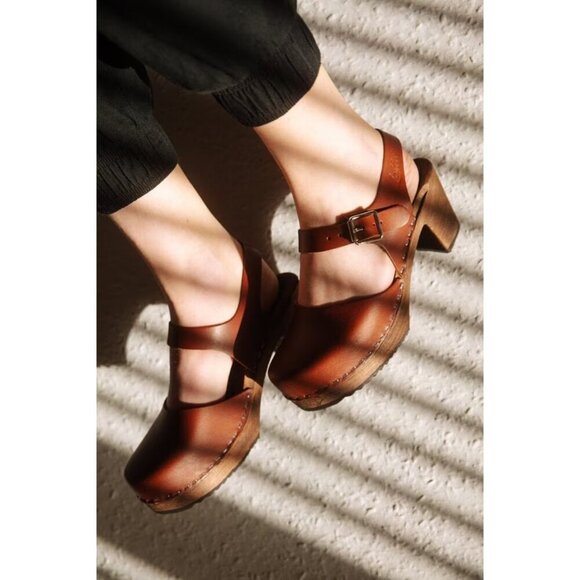 MIA Abba Summer Wooden Clog Sandals Sweden Size 38 Luggage Brown Leather - Picture 2 of 15